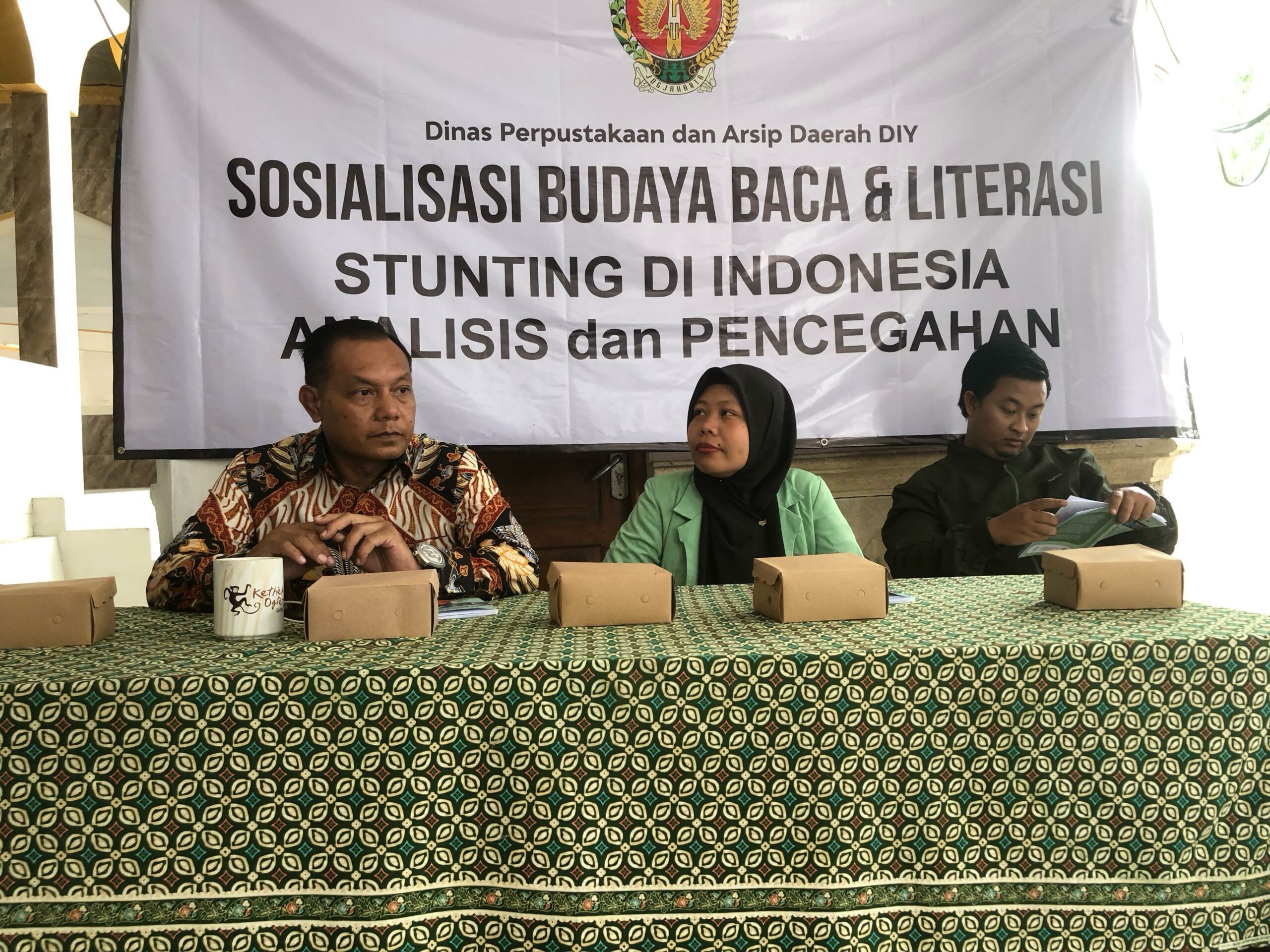 Sosialisasi Budaya Baca Melalui Bedah Buku Stunting Di Indonesia - Duta ...