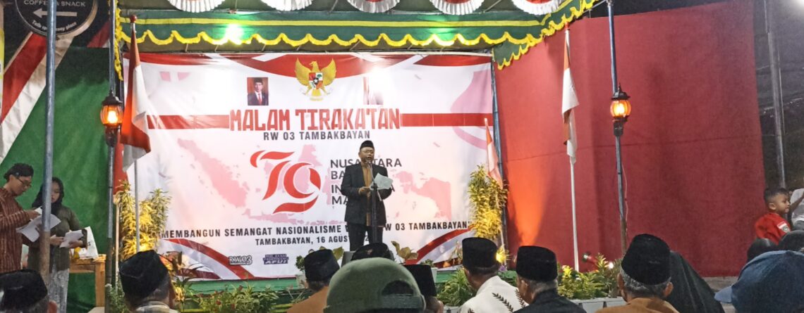 Sambutan malam tirakatan oleh ketua RW